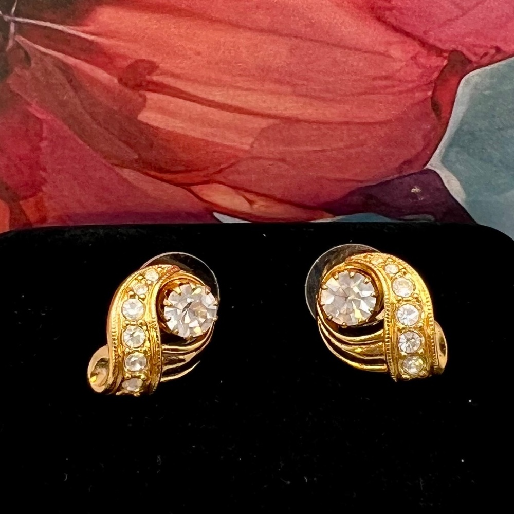 SALE 3/$20**Avon Convertible CZ Stud and Pave Halo Earrings